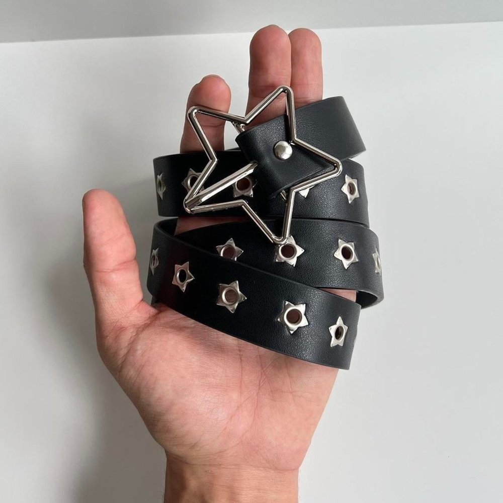 y2k 2000s star studded black and silver star buckle grunge emo belt
